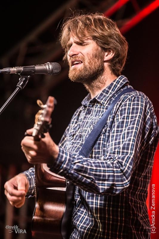 Hranice alebo väzenie?