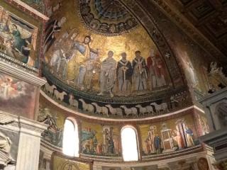 Celodenné eucharistické adorácie v stredu